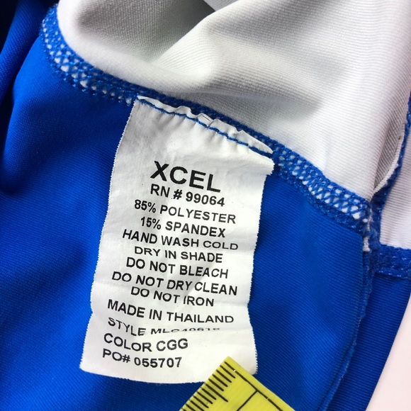 Aloha Hawaii Rashguard - Picture 4 of 6